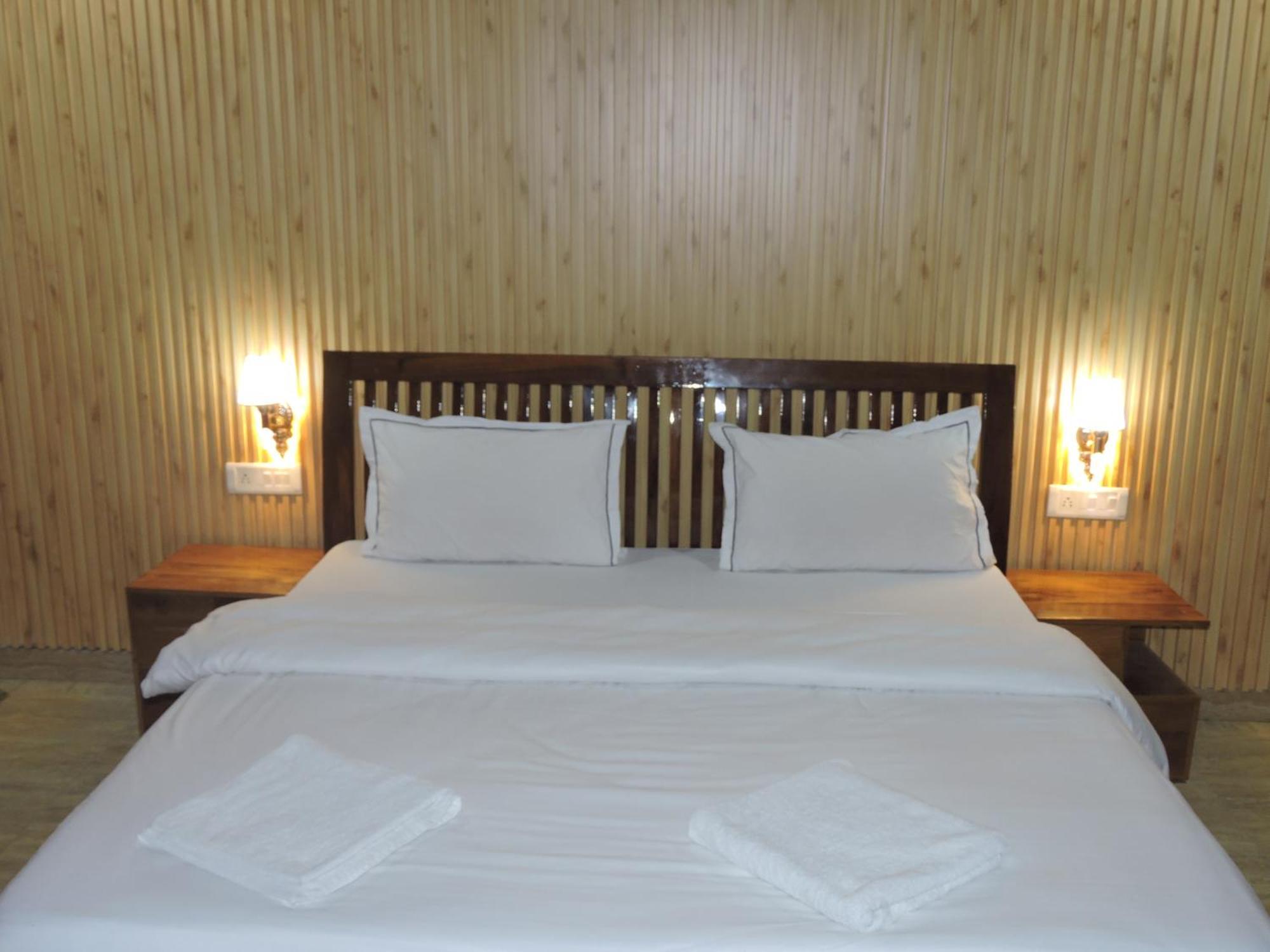 The Manora Woods - Private Hill Top, Gethiya, Nainital Rom bilde
